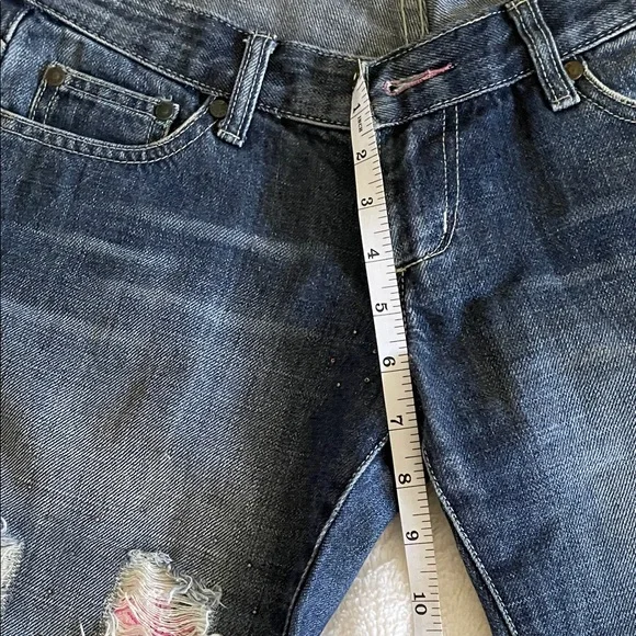 Distressed Blue Jeans - Picture 8 of 11
